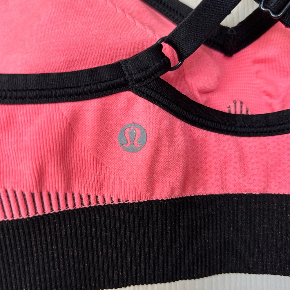 Lululemon bra - Picture 4 of 6